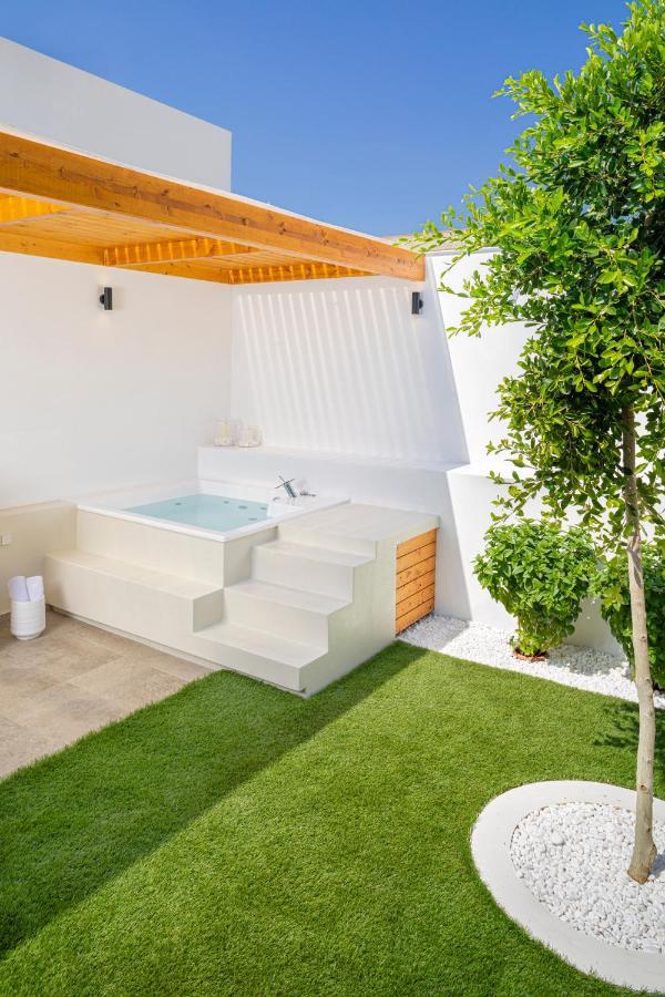 Ethos Luxury Home - Seaview Villa With Hot-Tub! Ireo  Zewnętrze zdjęcie